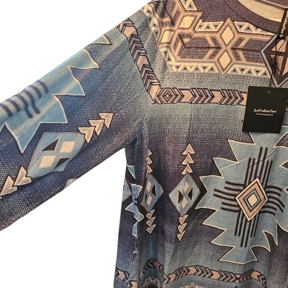Just Fashion Now Blue and White Aztec Long Sleeve Top - Picture 4 of 9